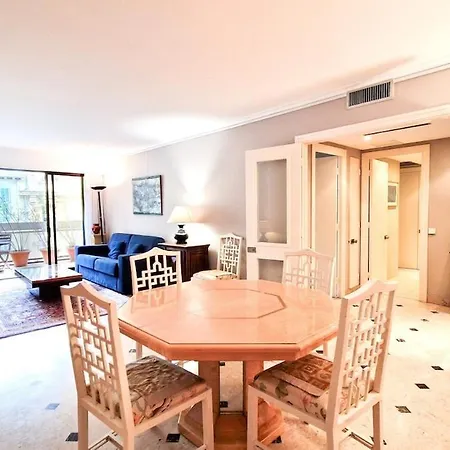 Apartament Au Coeur Du Chic Carre D'or *